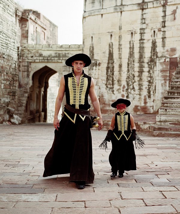 [the_fall_movie_image_lee_pace__1_.jpg]