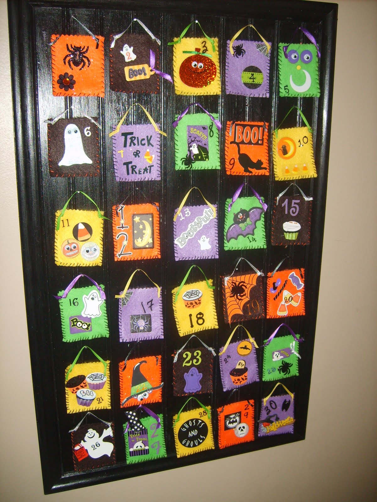 Craft Critters Felt Halloween Countdown