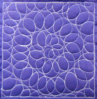 free motion quilting | Leah Day