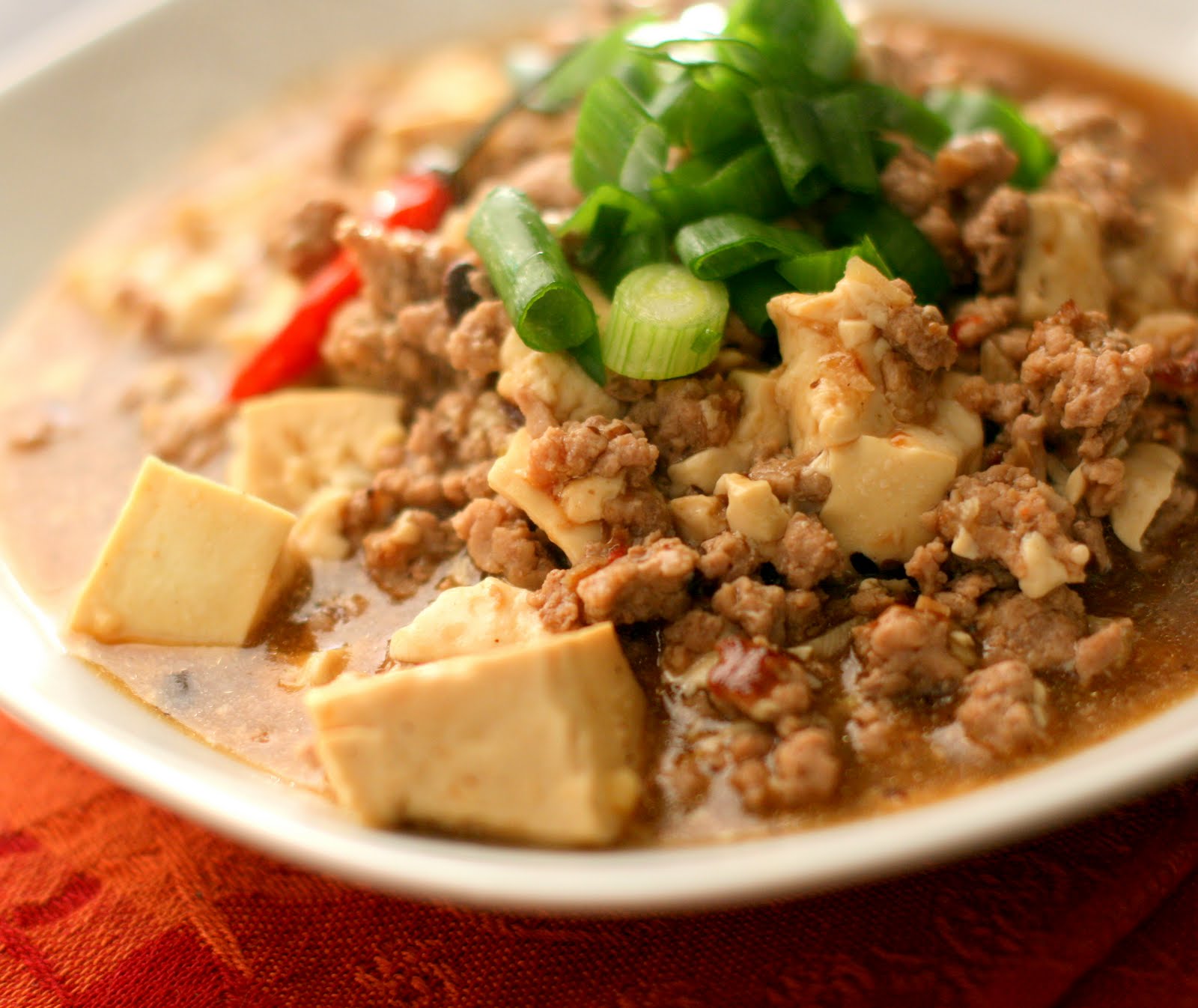 QlinArt Tofu in A Hot and Spicy Black Bean and Ginger Sauce