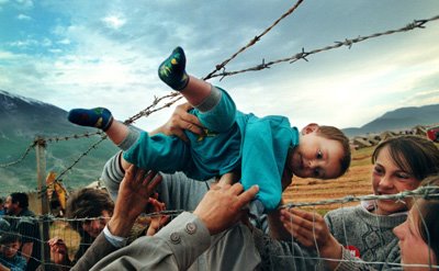 [The+plight+of+Kosovo+refugees+[1999].jpg]