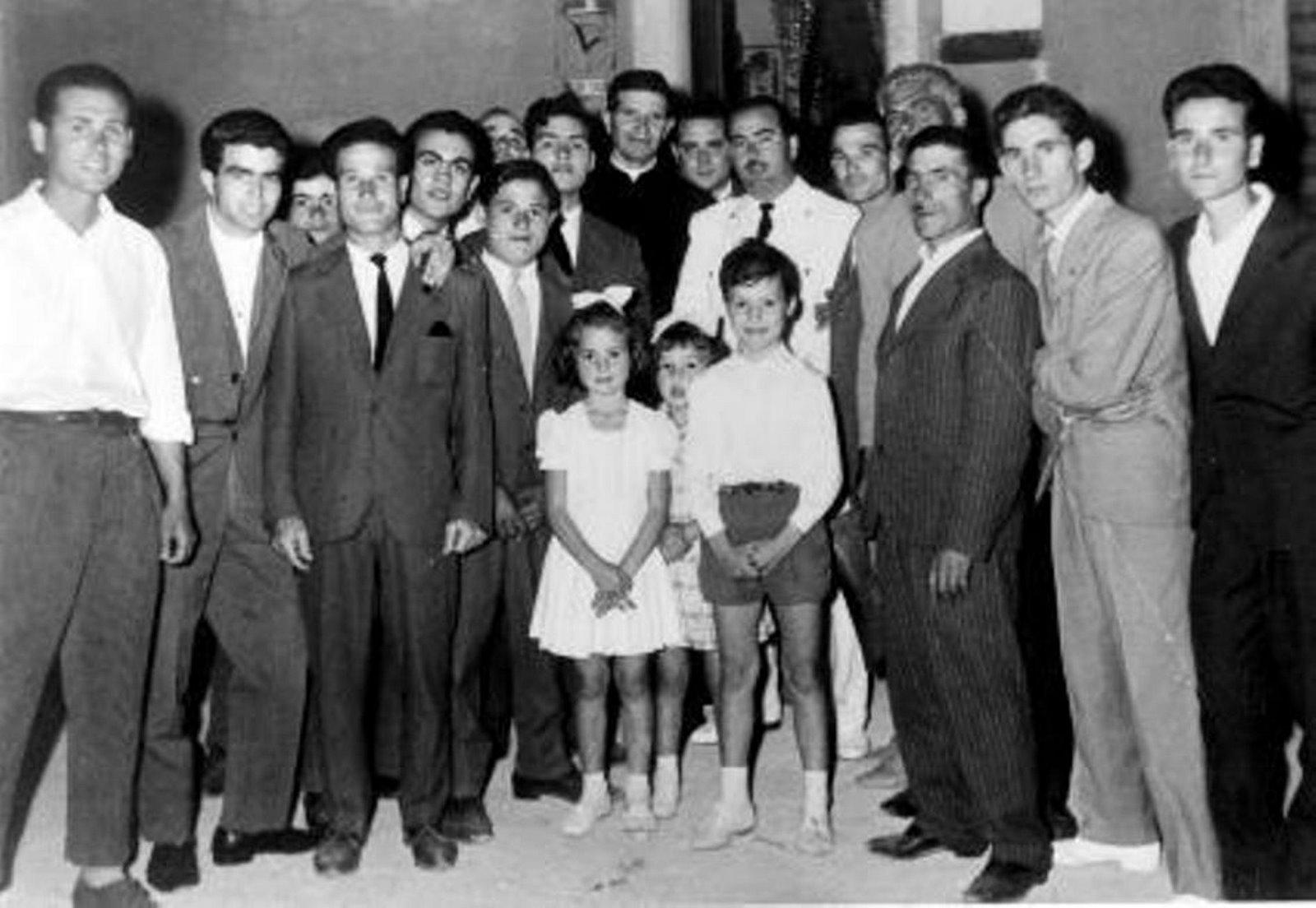 [24.Primi+50+inaug.+luce+el.+S.Barbara.jpeg]