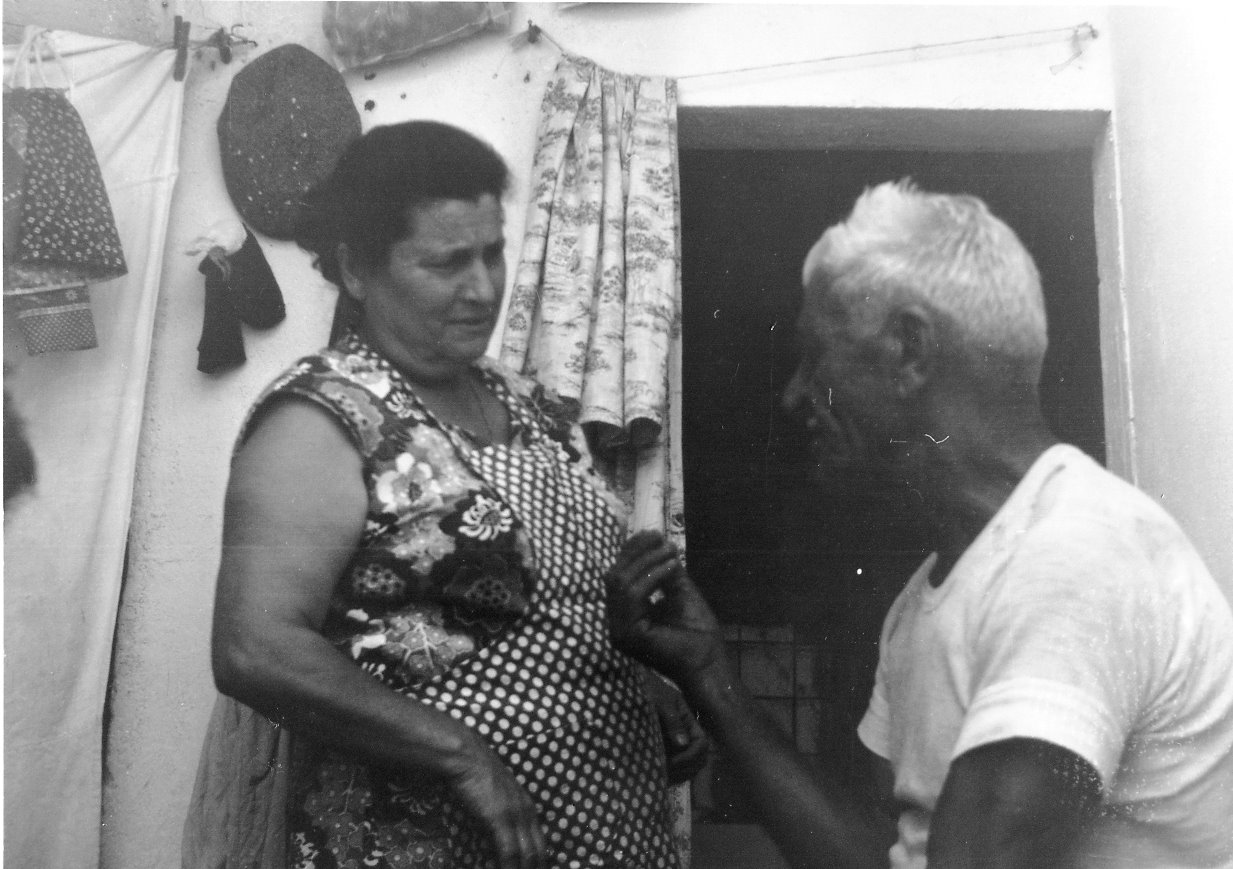 [1982+mamma+e+papÃƒÂ²+2.jpg]