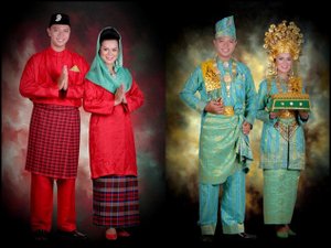 Foto Pakaian Adat Melayu Riau