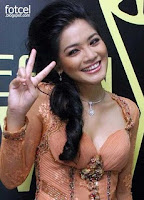 Model Baju Kebaya Titi Kamal