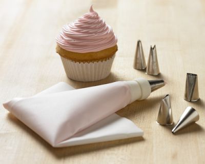 [pastry+bag+pink.jpg]