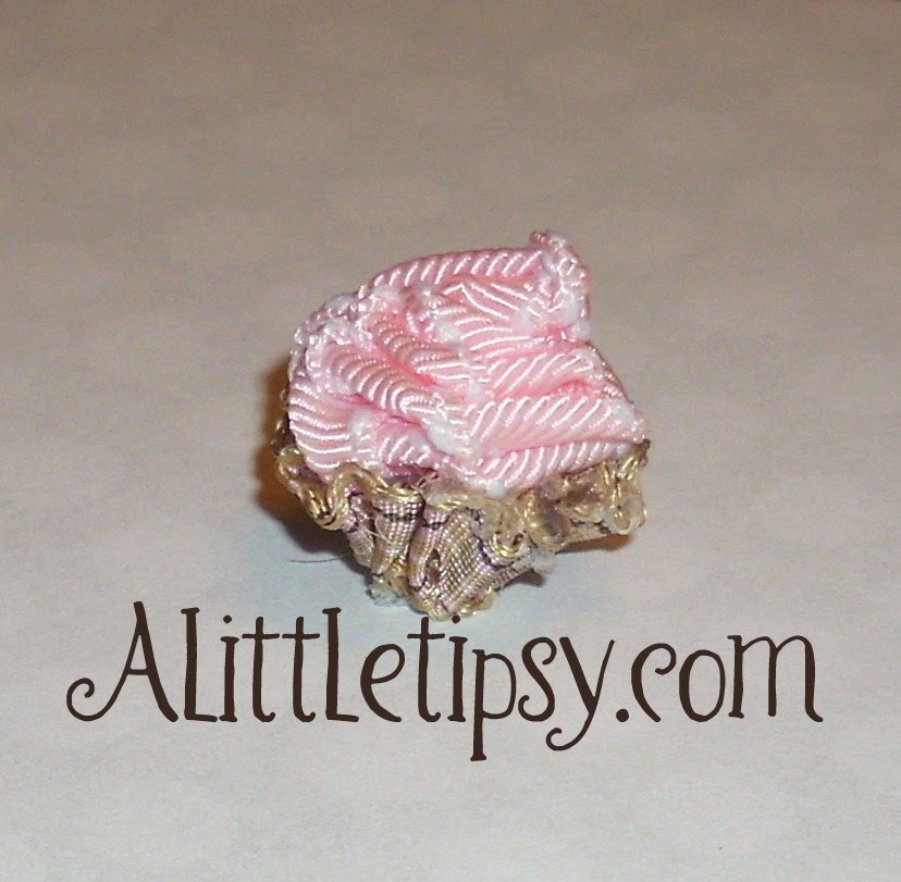 [Baby+Pink+Cupcake+Bow.jpg]