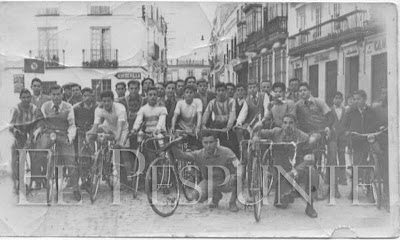 ciclistas localesred - EL CICLISMO DE OTRA ÉPOCA