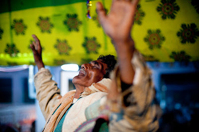 Bauls of Bengal in Ecstasy, Baul Music Listener