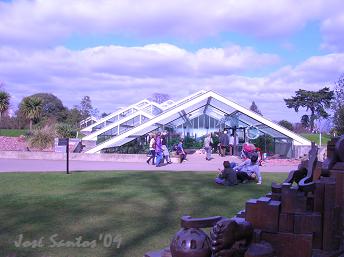 [kew_princess_wales_conservatory.jpg]
