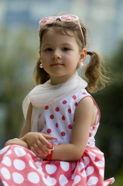 Borinunited Cleopatra Stratan Penyanyi Berusia 3 Tahun