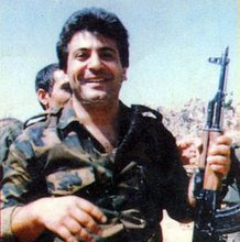 http://4.bp.blogspot.com/_INsusPCmirQ/SSHkR4u9UqI/AAAAAAAAAPk/CB6XZrUcRx4/S220/031107-georgiadis.jpg