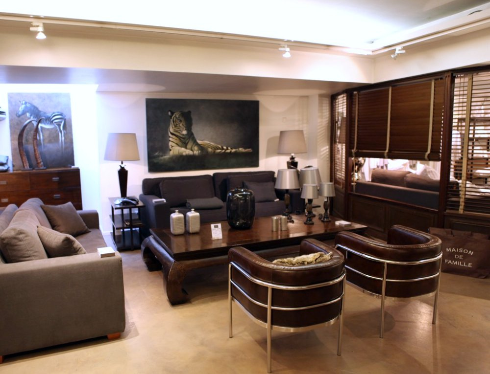 Knight Moves Paris home decor shopping