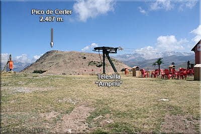 Área del Telesilla Ampriú, enfrente el Pico de Cerler