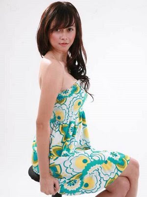 Foto Sexy Aura Kasih Artis Indonesia