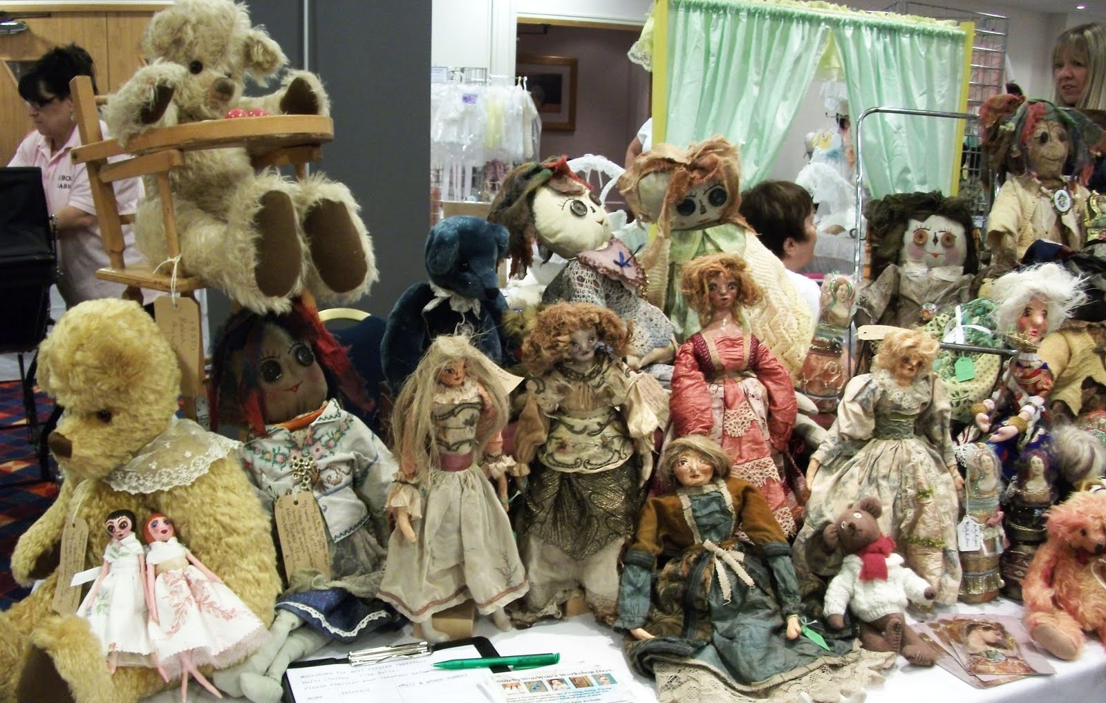 StitchyWoowoo Peterborough Doll Show 2010