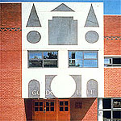 Gordon Wu Hall, em Princeton, New Jersey, EUA. O pós-modernismo de Robert Venturi em 1983