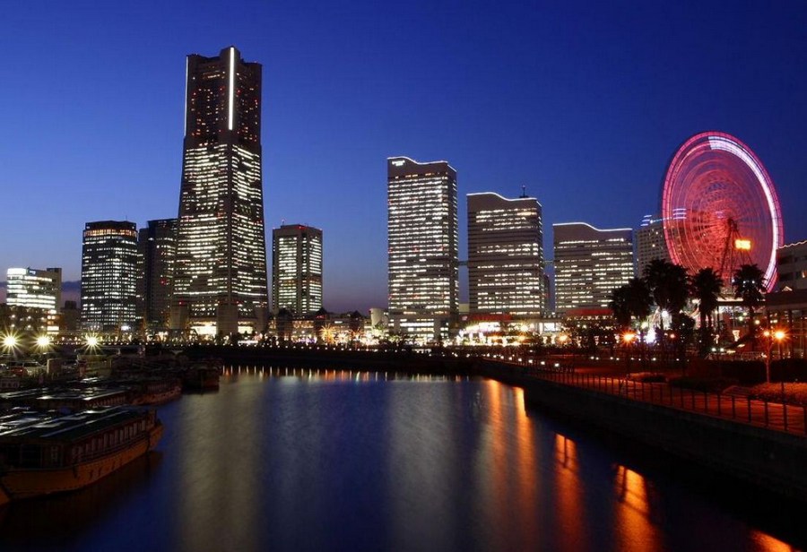 [japan_night_pic_03.jpg]