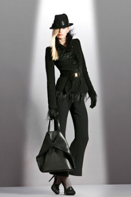 Ropa para mujer Giorgio Armani otoño - invierno 2011/2012