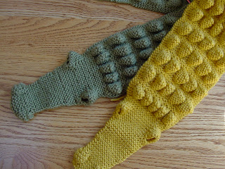 FREE KNITTING PATTERN FOR ALLIGATOR SCARF KNITTING PATTERN