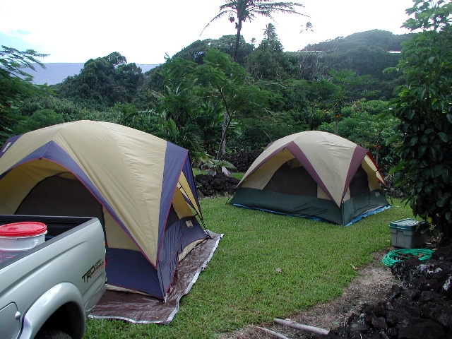 [tent.JPG]