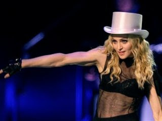 madonna_The_Sticky_Sweet_Tour.jpg madonna_The_Sticky_Sweet_Tour.jpg