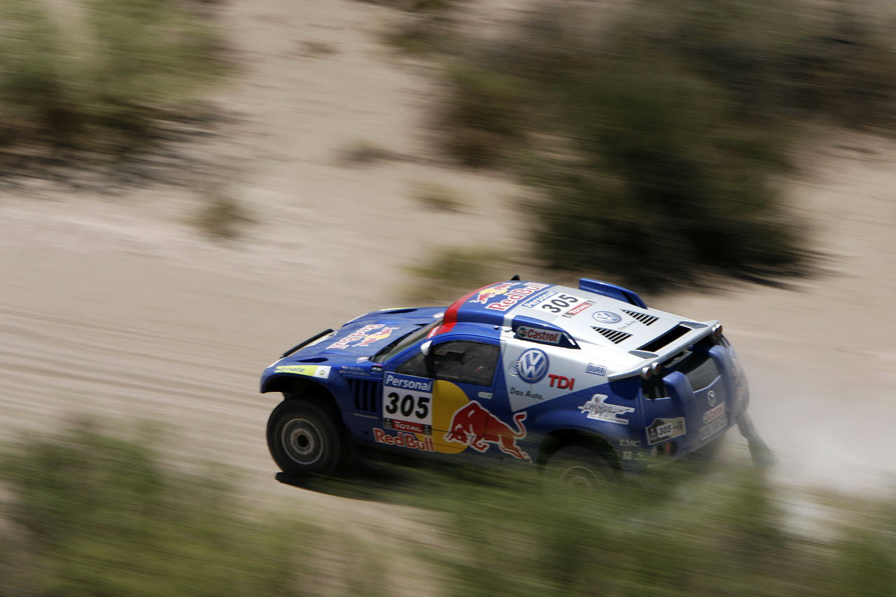 Volkswagen Race Touareg 2
