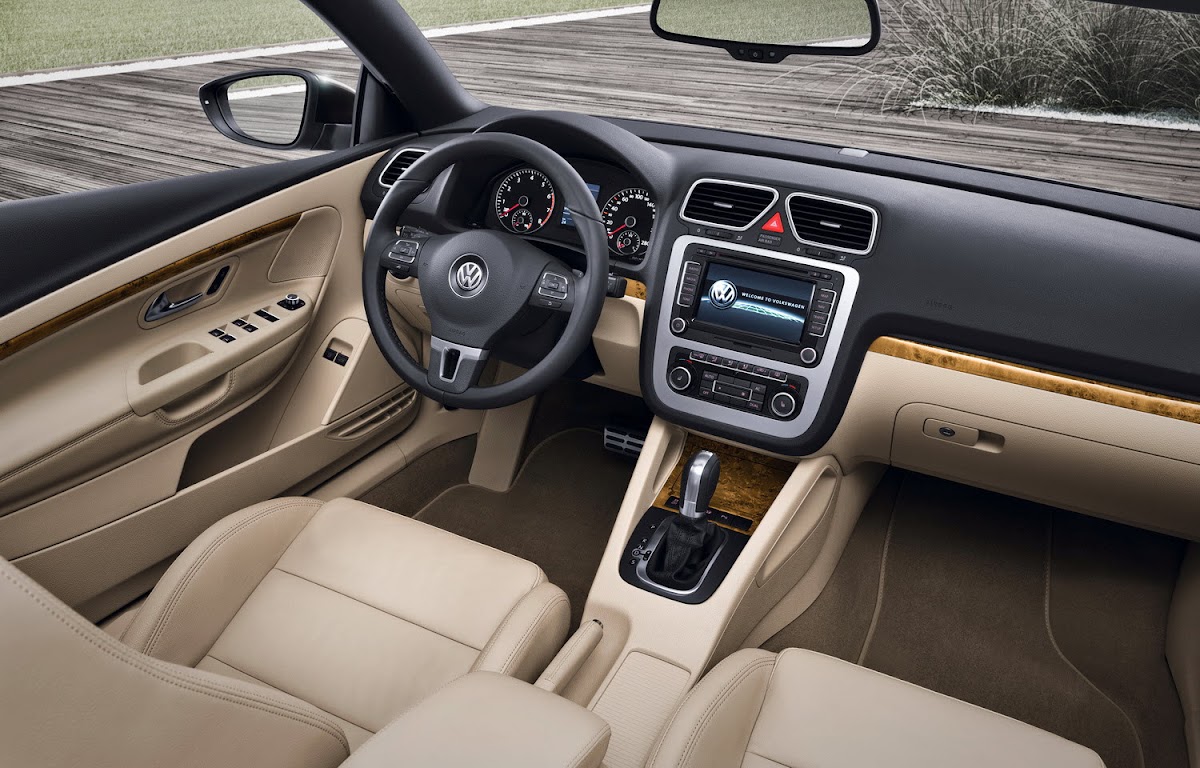 2011 Volkswagen EOS