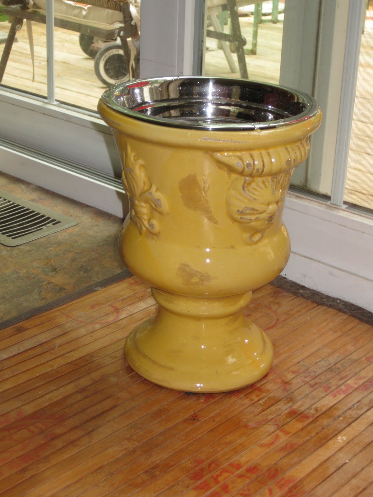 Madame of the Manor Elegant Dog Dishes DIY