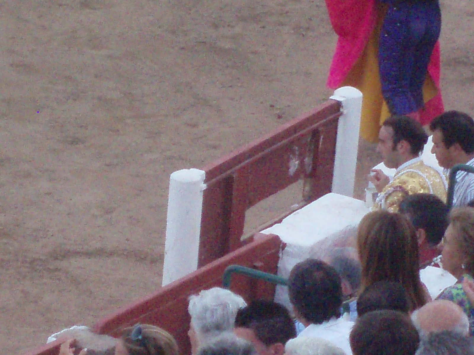 [P8300403.JPG]