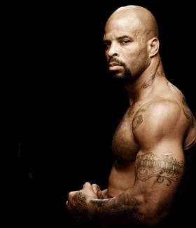 World Mixed Martial Arts: Houston Alexander Rescues A Girl From Child