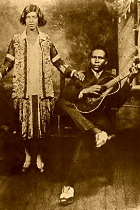 [Kansas+Joe+and+Memphis+Minnie.jpg]