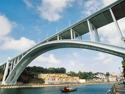 [Ponte-da-Arrabida[1].JPG]
