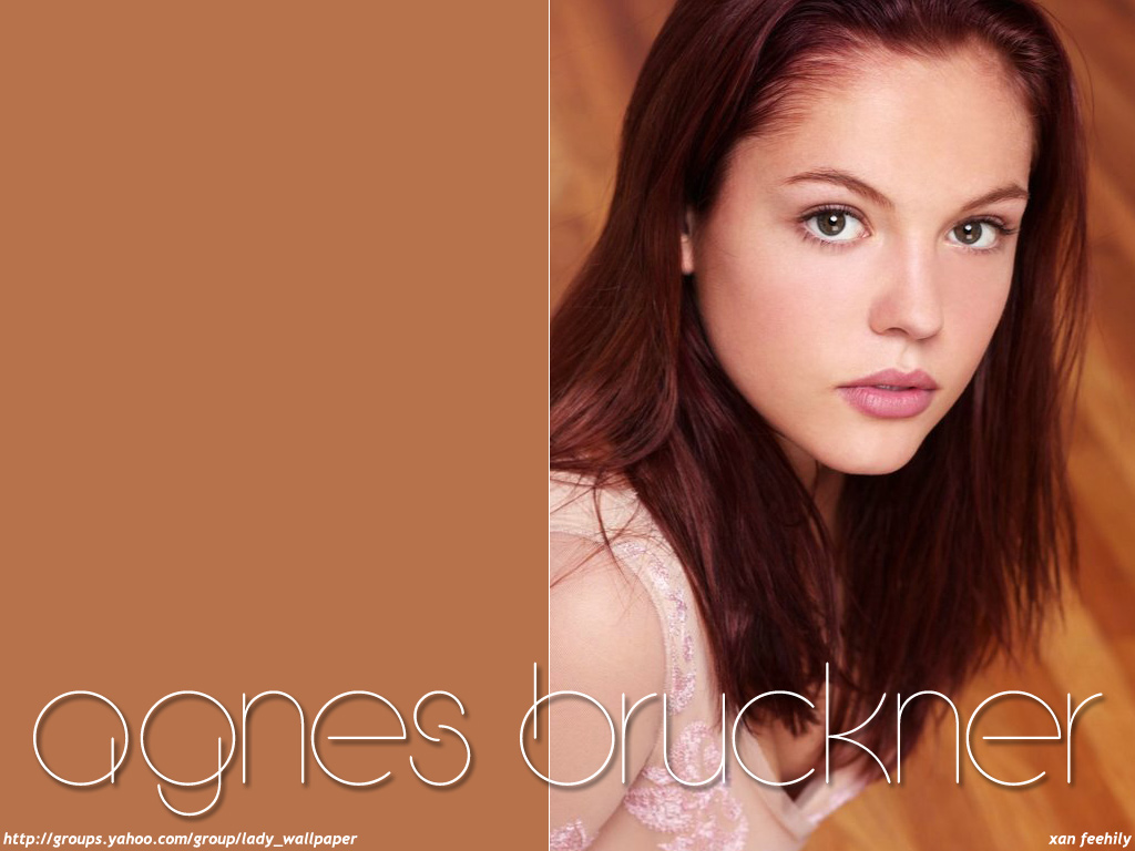 http://4.bp.blogspot.com/_Iq1fkO6qus0/TUsYX8akaTI/AAAAAAAAAwM/WoV5LnReqHM/s1600/Agnes-Bruckner-Wallpaper_5220113.jpg