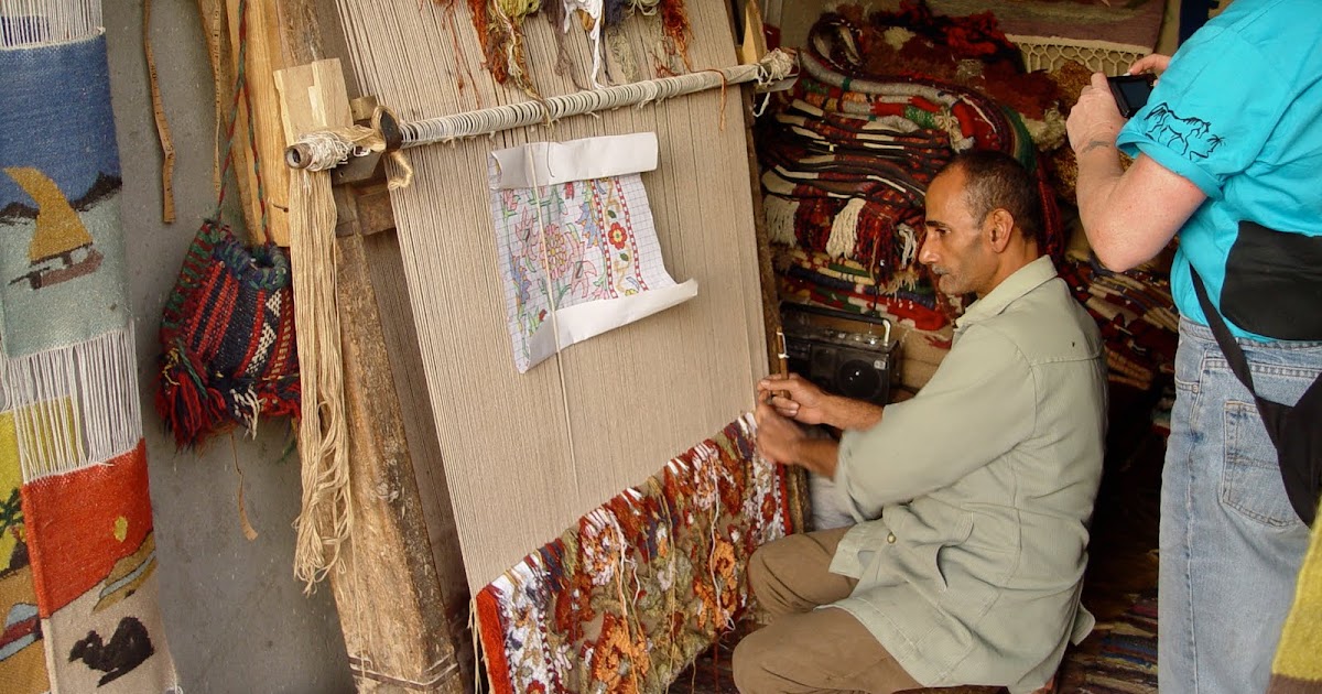 Cairo/Giza Daily Photo Weaving In Silk