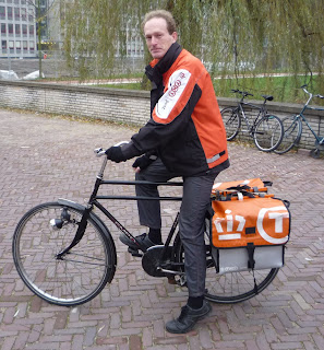 tnt bike courier