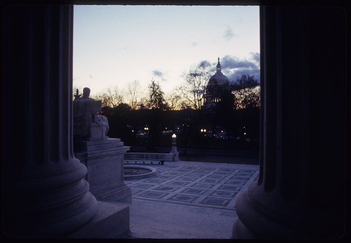 [US-Supreme-Court-Capitol-1w.jpg]