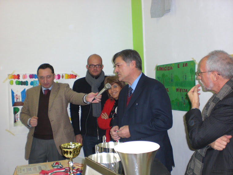 Oscar contro il BULLISMO alla Scuola De Marchi.. GULLI!