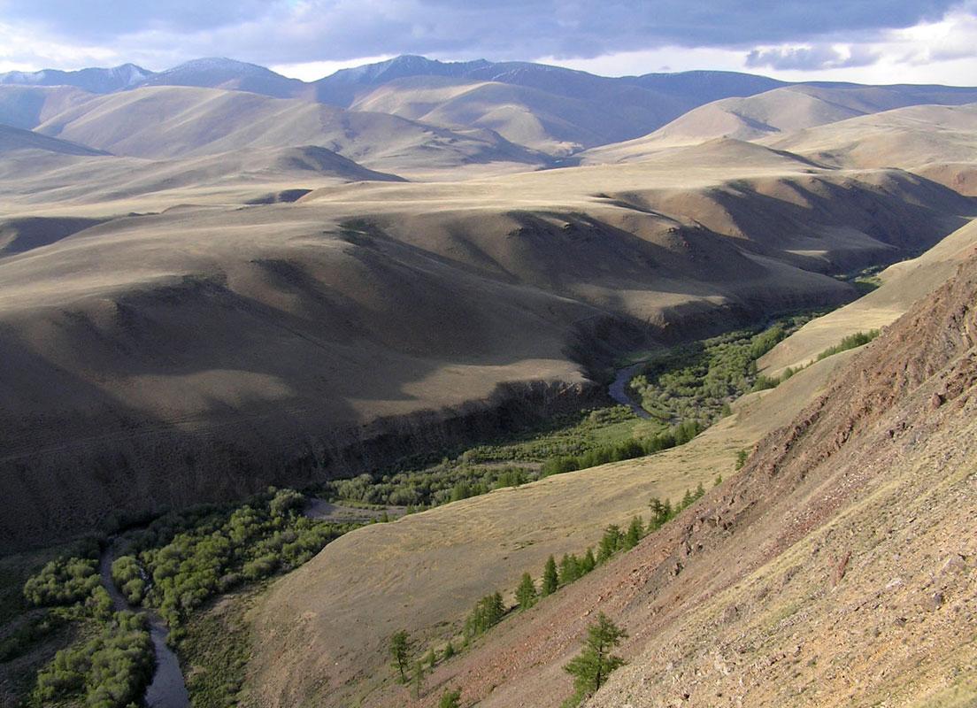 [TalduairMountainsLandscape.jpg]