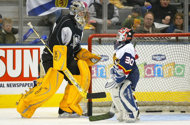 Sezonas apskata TPU Dave+Sandford_Getty+Images_pens_leafs_12107