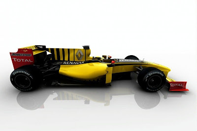 2010 Renault R30 Side View