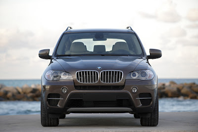 2011 BMW X5 Front View