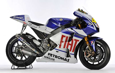 2010 Fiat Yamaha YZR-M1 Official Photo