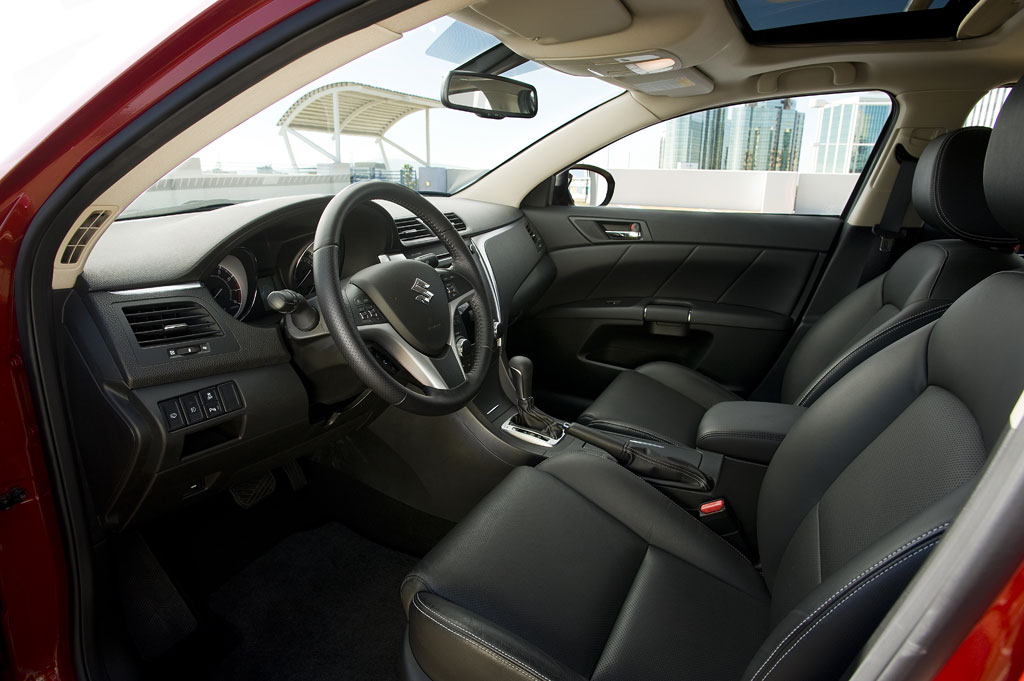Kizashi Car