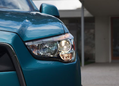 2011 Mitsubishi Outlander Sport Headlight