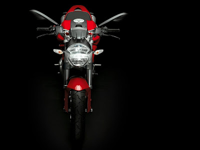 2010 Ducati Monster 696 Front View