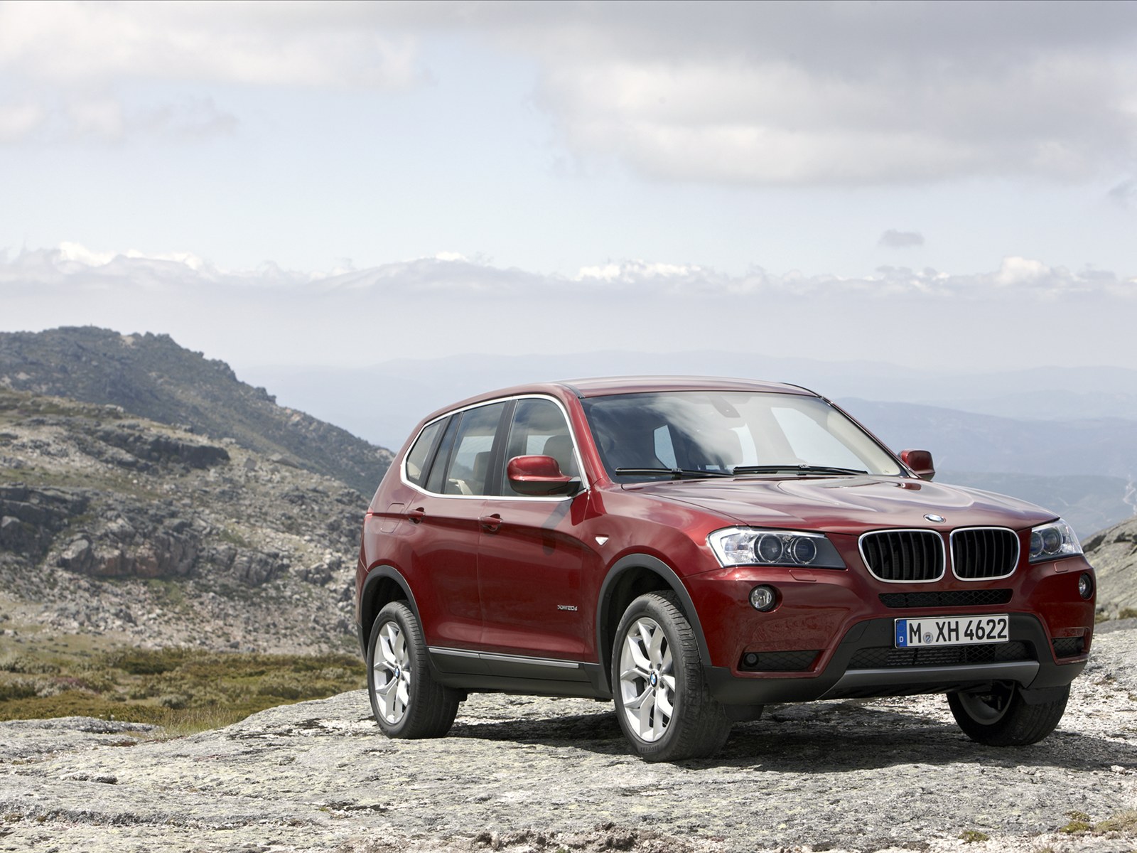 http://4.bp.blogspot.com/_J3_liDBfbvs/TERooAgdKmI/AAAAAAAAw6s/5MI9UHTAz_o/s1600/2011+BMW+X3+Unveiled.jpg