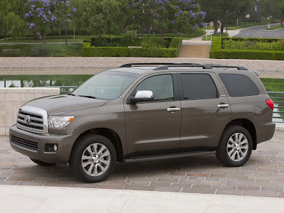 2011 Toyota Sequoia Official Pictures