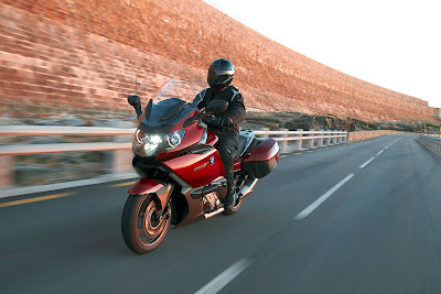 2011 BMW K1600GT Action View