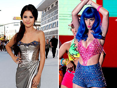 Selena Gomez on Halloween In a live chat with JustJaredcom Selena Gomez on Halloween In a live chat with JustJaredcom